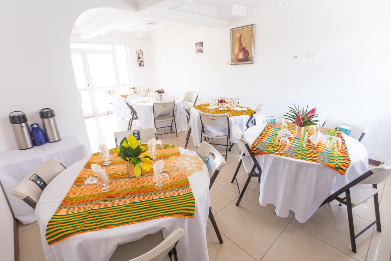Royal Elmount Hotel Elmina Kültér fotó