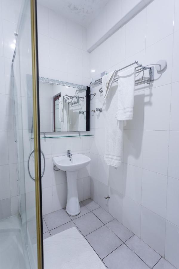 Royal Elmount Hotel Elmina Kültér fotó