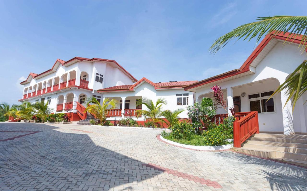Royal Elmount Hotel Elmina Kültér fotó